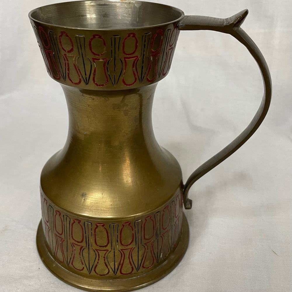 Sarna solid brass pitcher/vessel or vase. MCM look.  Made in India.  MC14-6.